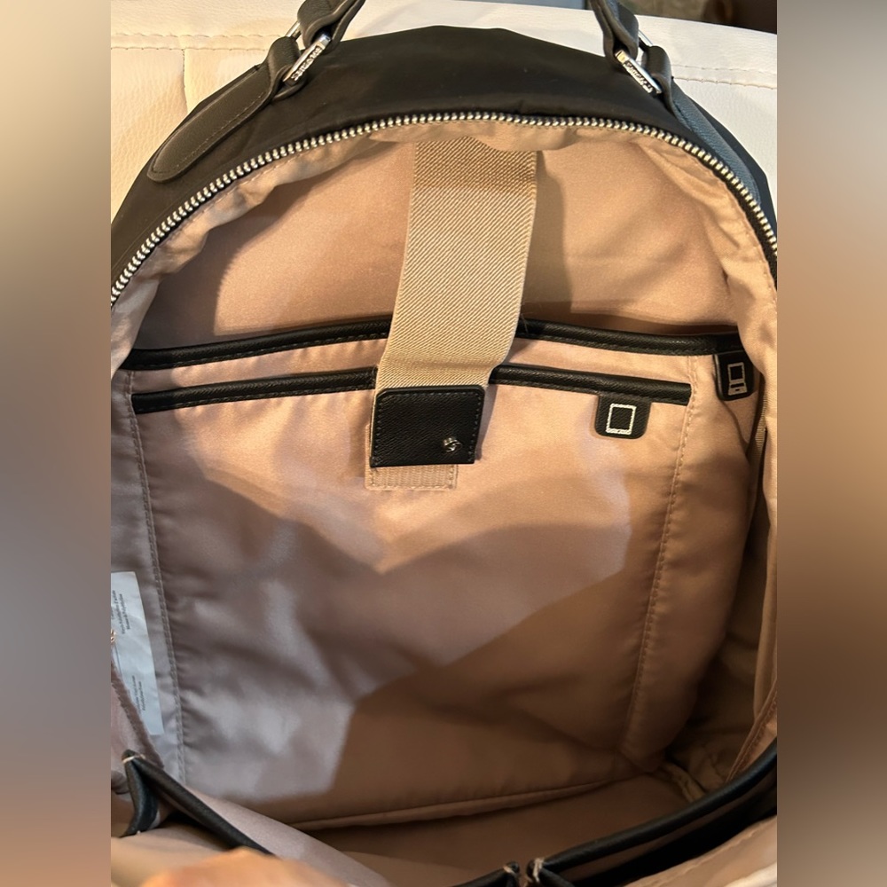 Samsonite Tech Backpack - Picture 6 of 11